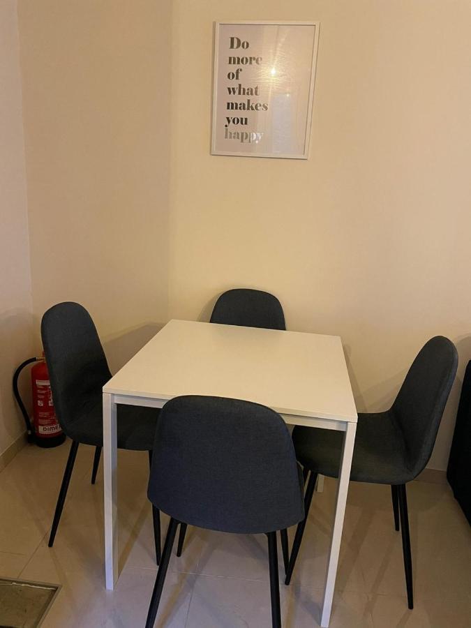 Rent Daily Διαμέρισμα Αμβέρσα Εξωτερικό φωτογραφία